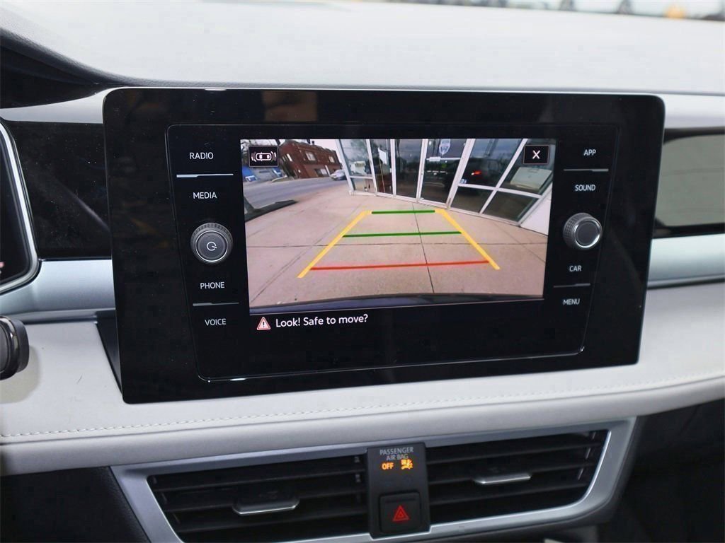 New 2026 Volkswagen Taos SE AWD/4WD image 17
