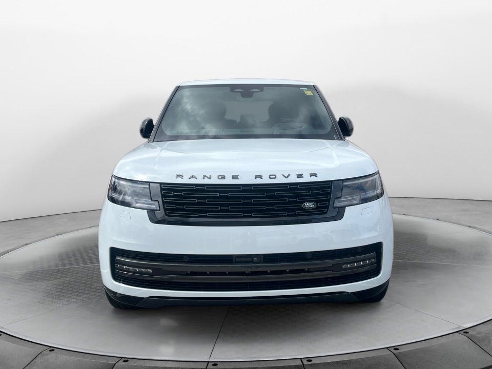 Certified 2024 Land Rover Range Rover SE AWD/4WD image 2