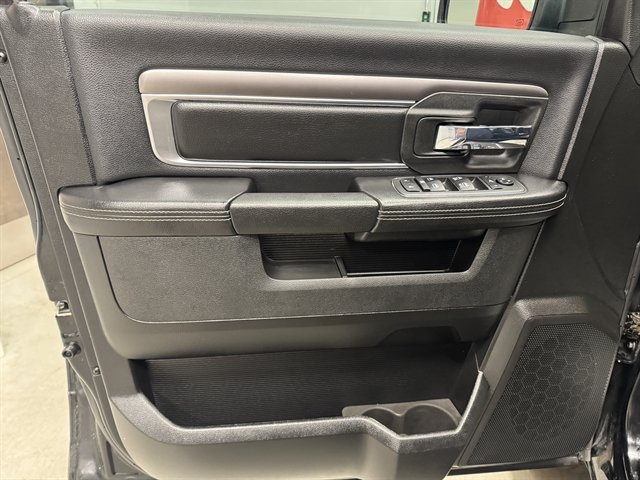 Used 2021 RAM 1500 Warlock AWD/4WD image 18