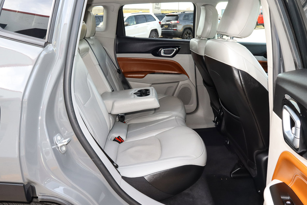 Used 2022 Jeep Compass Limited image 21