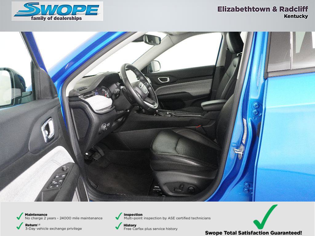 Used 2022 Jeep Compass Latitude image 12