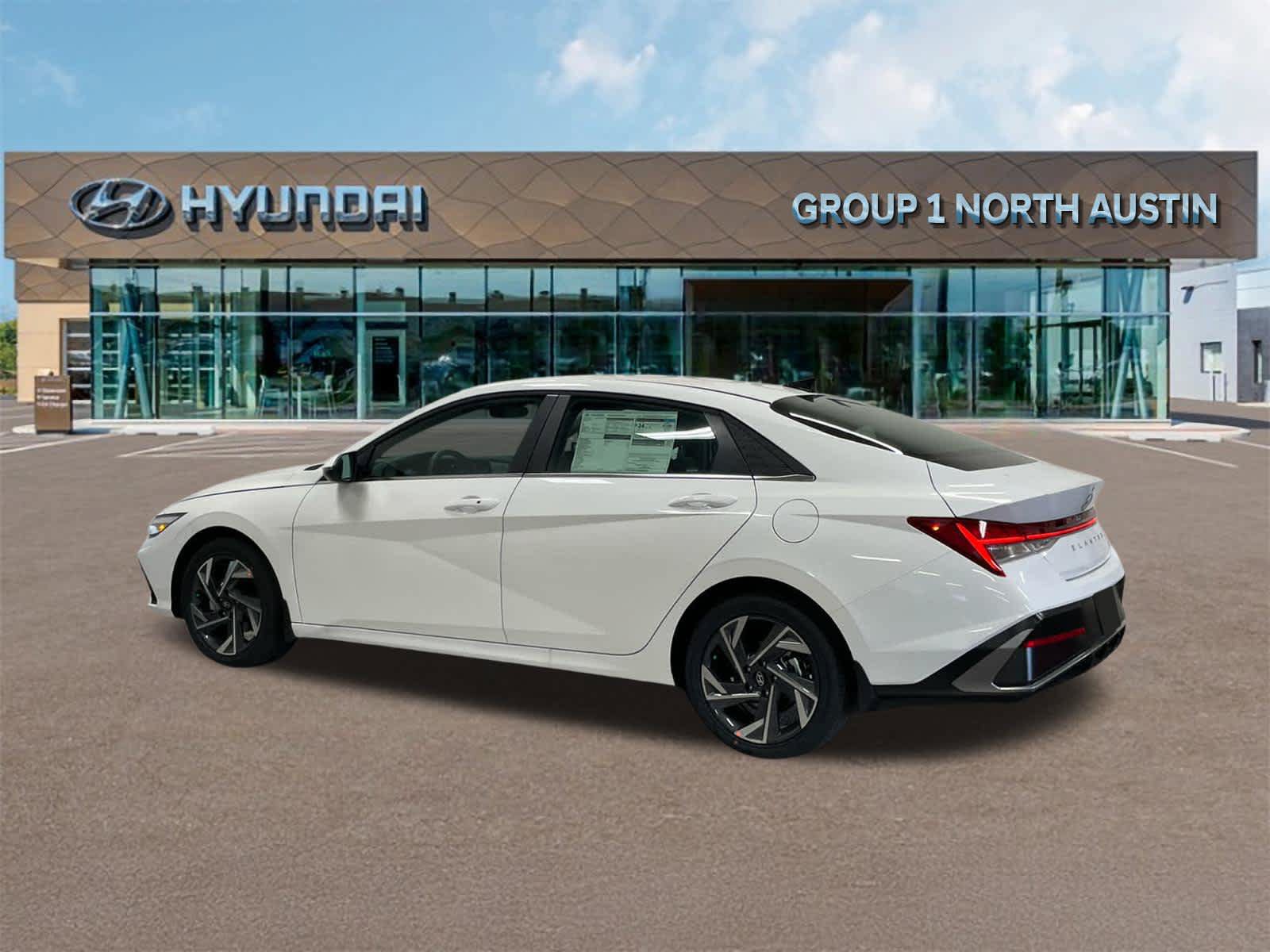 New 2026 Hyundai Elantra Limited FWD image 4