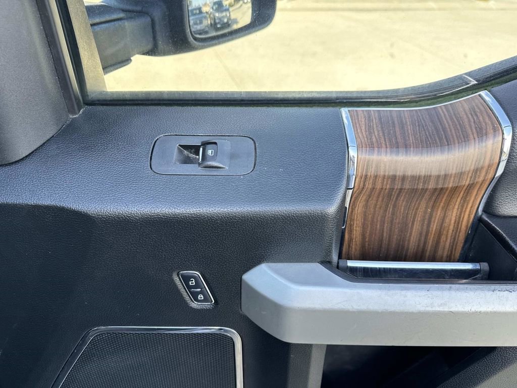 Used 2017 Ford F150 Lariat w/ Equipment Group 502A Luxury image 16