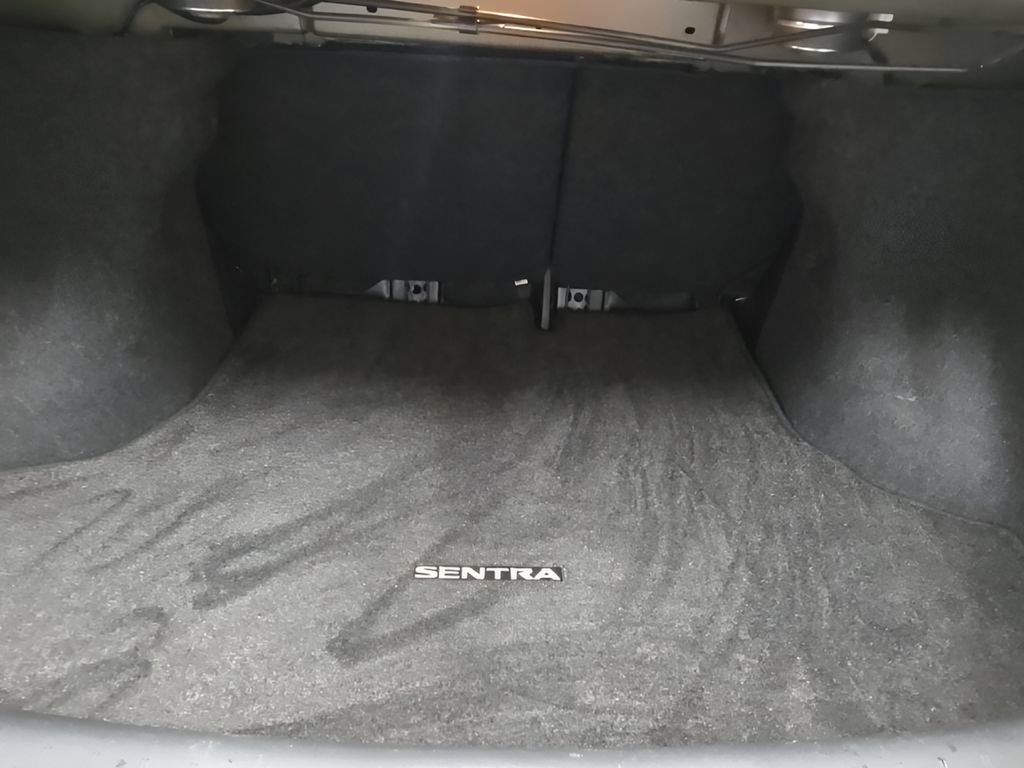 Used 2015 Nissan Sentra S FWD image 19