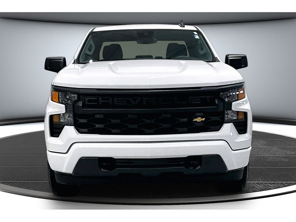 Used 2023 Chevrolet Silverado 1500 Custom image 4