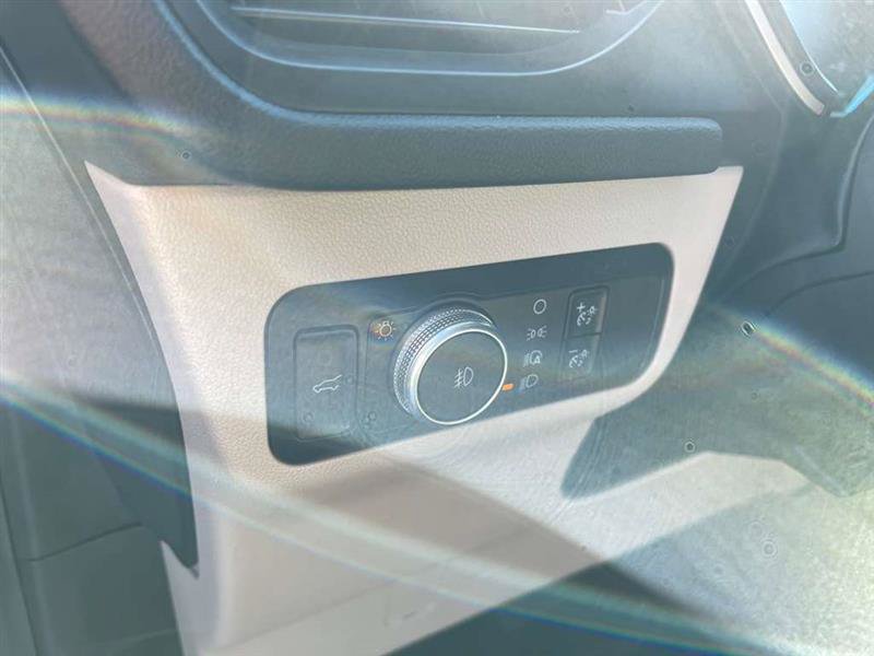 Used 2020 Ford Escape SEL AWD/4WD image 21