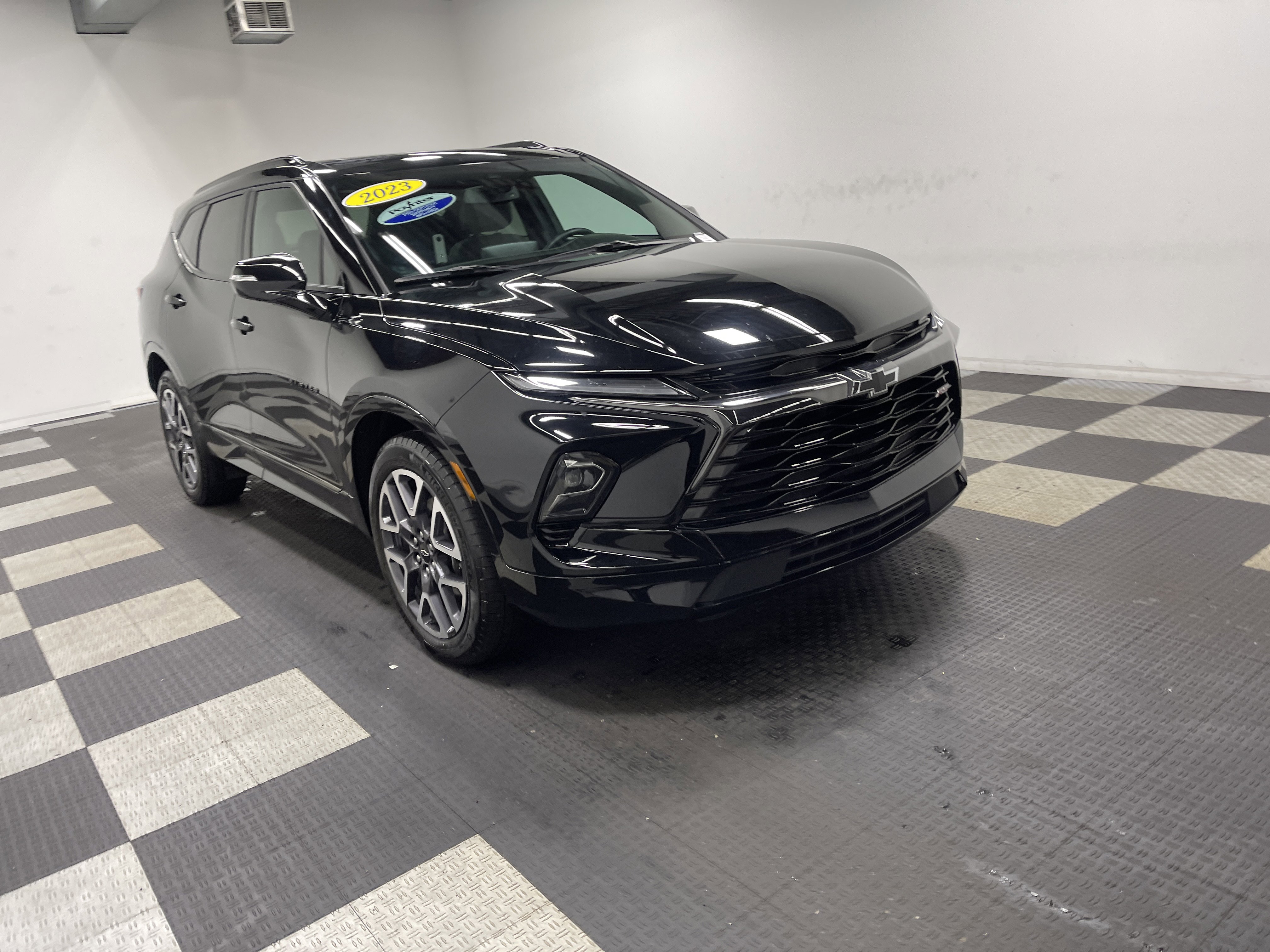 Used 2023 Chevrolet Blazer RS w/ Enhanced Convenience Package image 6