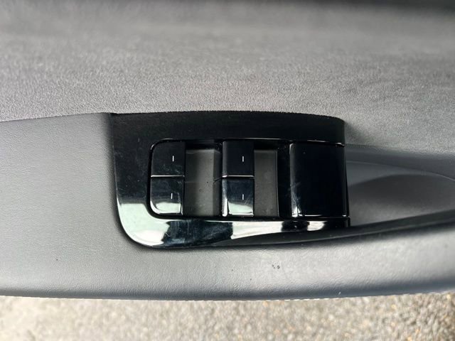 Used 2018 Tesla Model 3 Long Range image 15