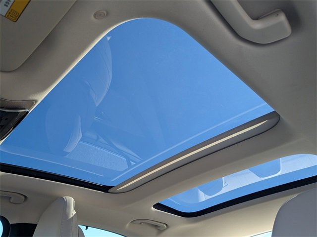 Used 2025 Mercedes-Benz E 350 4MATIC Sedan image 22