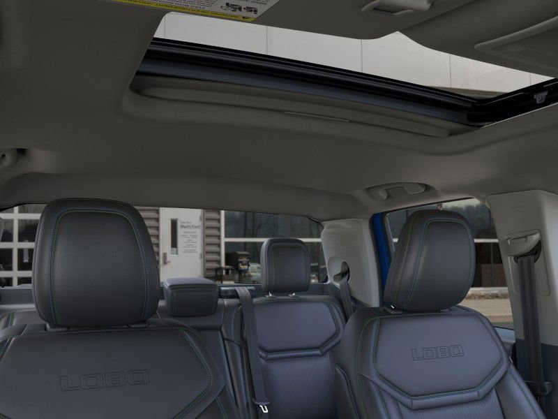 New 2025 Ford Maverick Lobo image 12