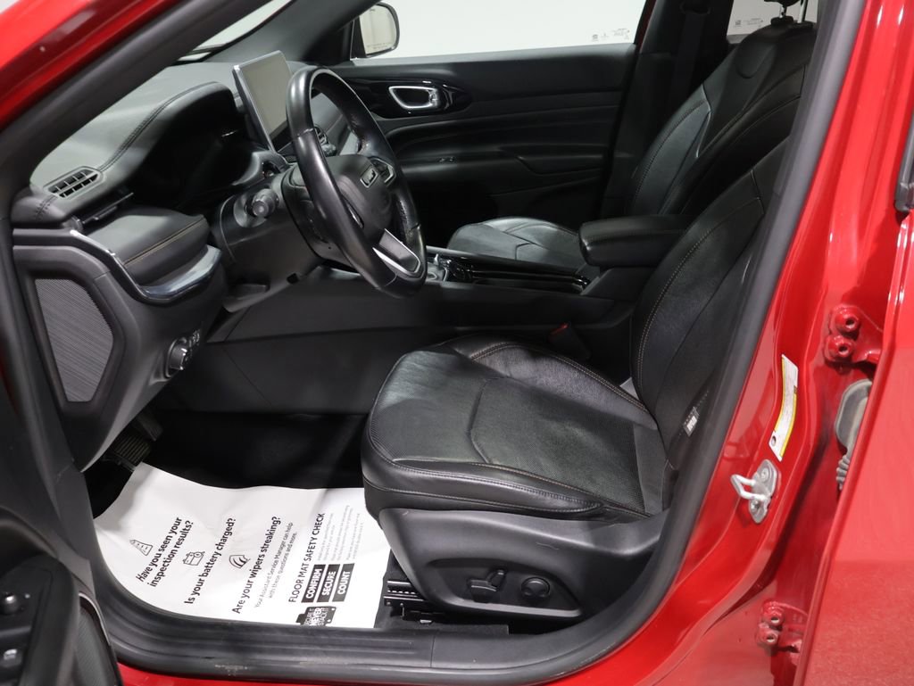 Used 2022 Jeep Compass Limited w/ (RED) Package image 12