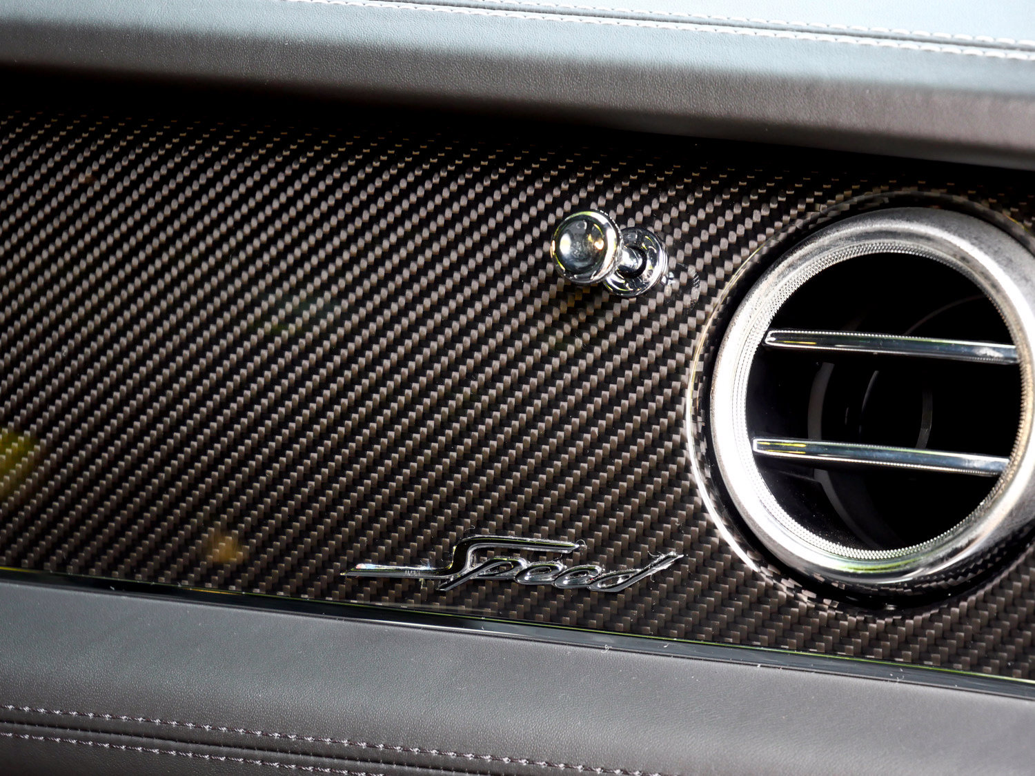Used 2022 Bentley Bentayga Speed AWD/4WD image 26
