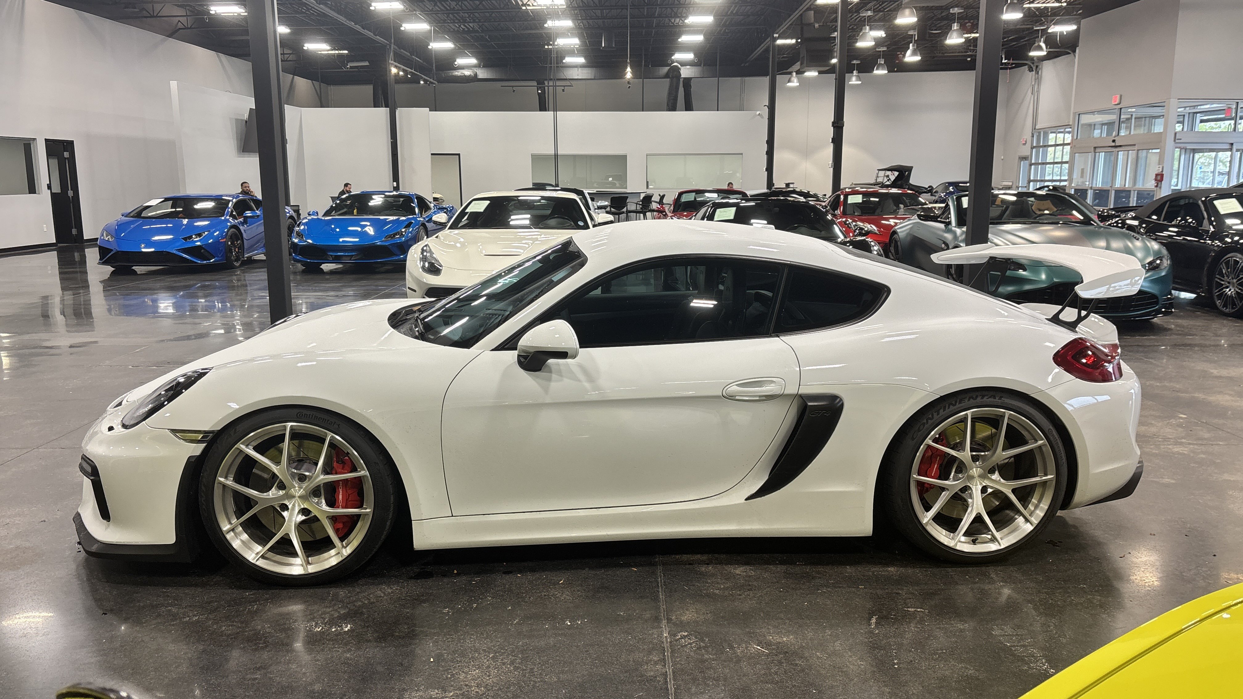 Used 2016 Porsche Cayman GT4 RWD image 4