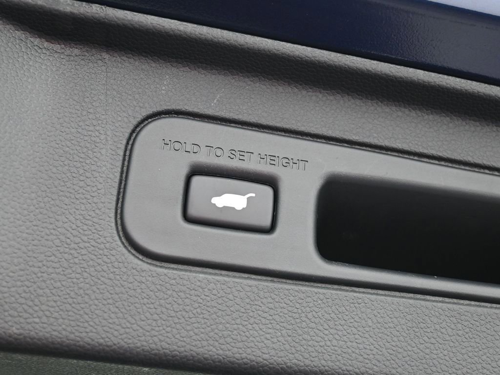 Used 2024 Honda Pilot EX-L image 41