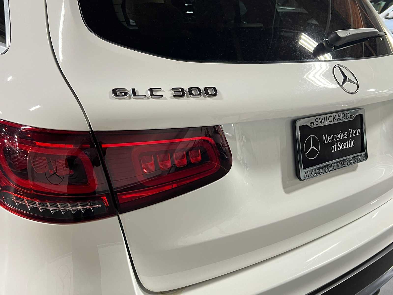 Used 2022 Mercedes-Benz GLC 300 4MATIC image 14