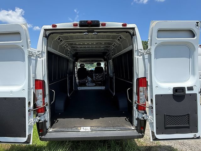 New 2023 RAM ProMaster 3500 w/ Convenience Group FWD image 9