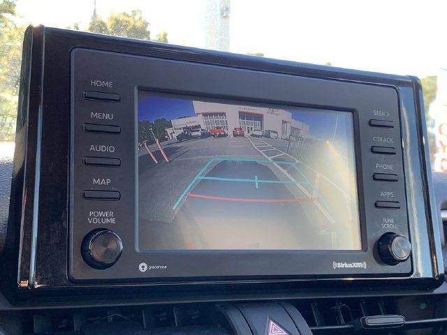Used 2022 Toyota RAV4 LE AWD/4WD image 22
