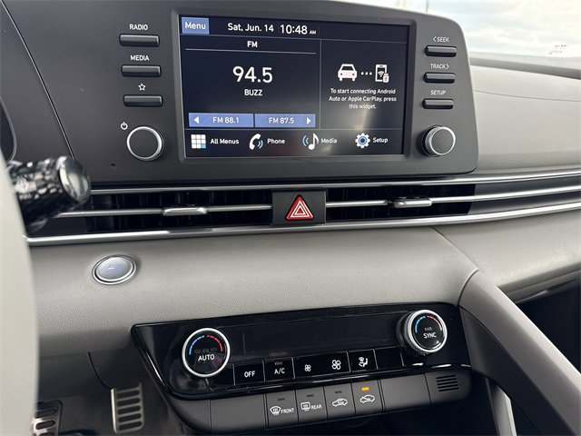 New 2025 Hyundai Elantra Sport image 15