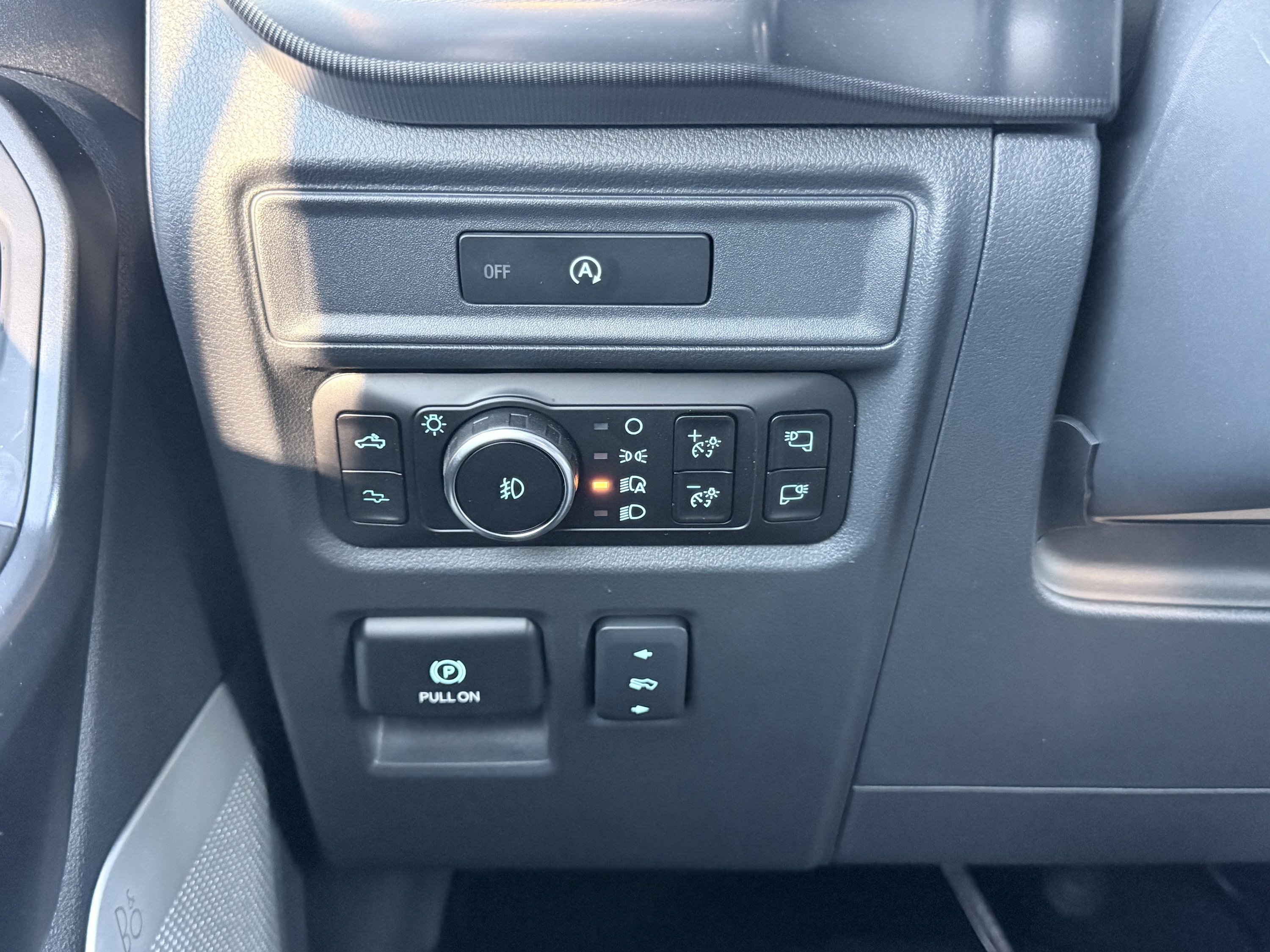 Used 2025 Ford F150 Raptor AWD/4WD image 81