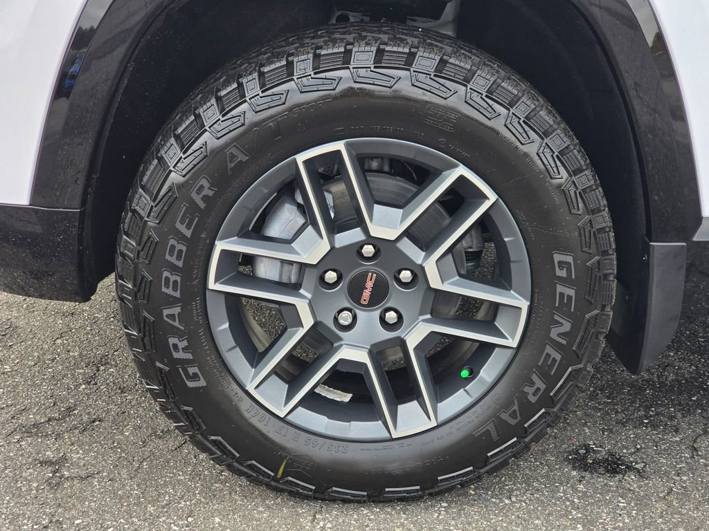 New 2026 GMC Terrain AT4 w/ Convenience Package III image 15