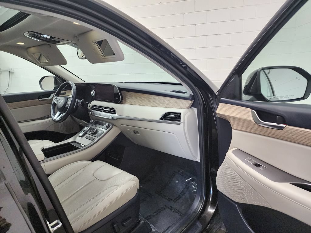 Used 2022 Hyundai Palisade SEL w/ Premium Package AWD/4WD image 35