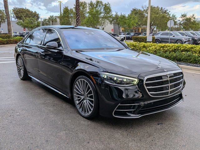 Used 2023 Mercedes-Benz S 500 S 500 image 3