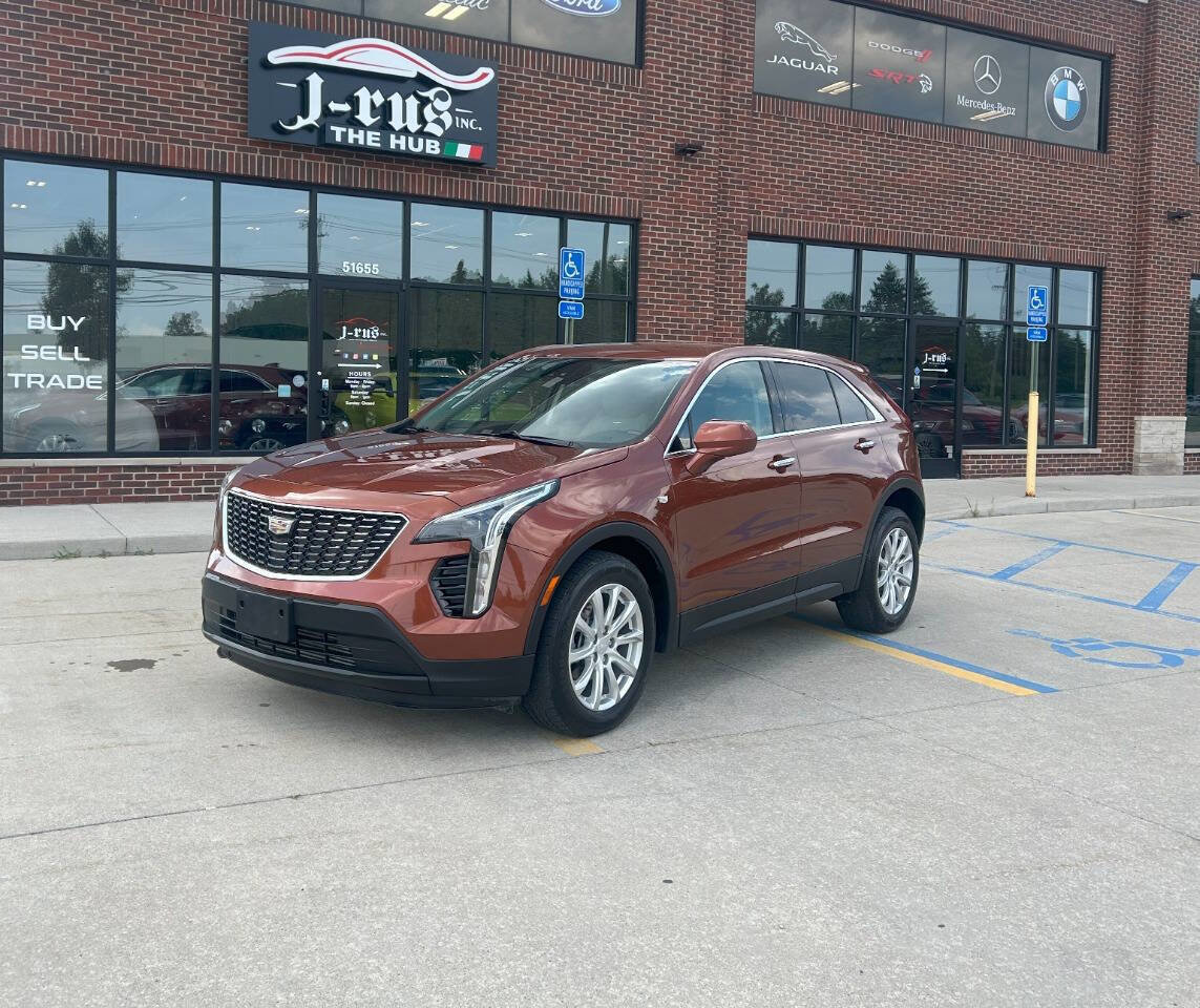 Used 2020 Cadillac XT4 Luxury image 2