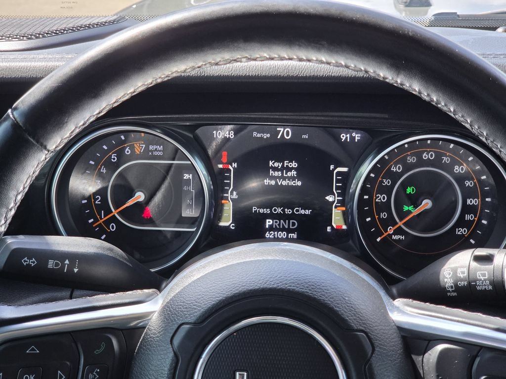 Used 2020 Jeep Wrangler Unlimited Sahara AWD/4WD image 15