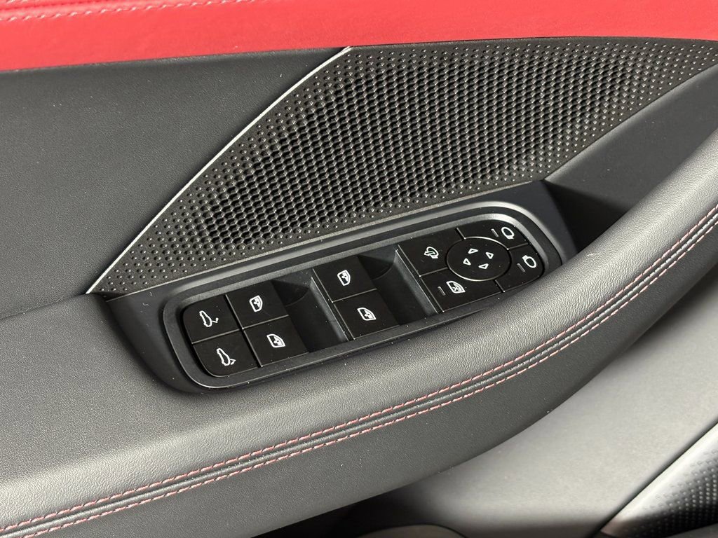 New 2026 Porsche Panamera 4 image 15