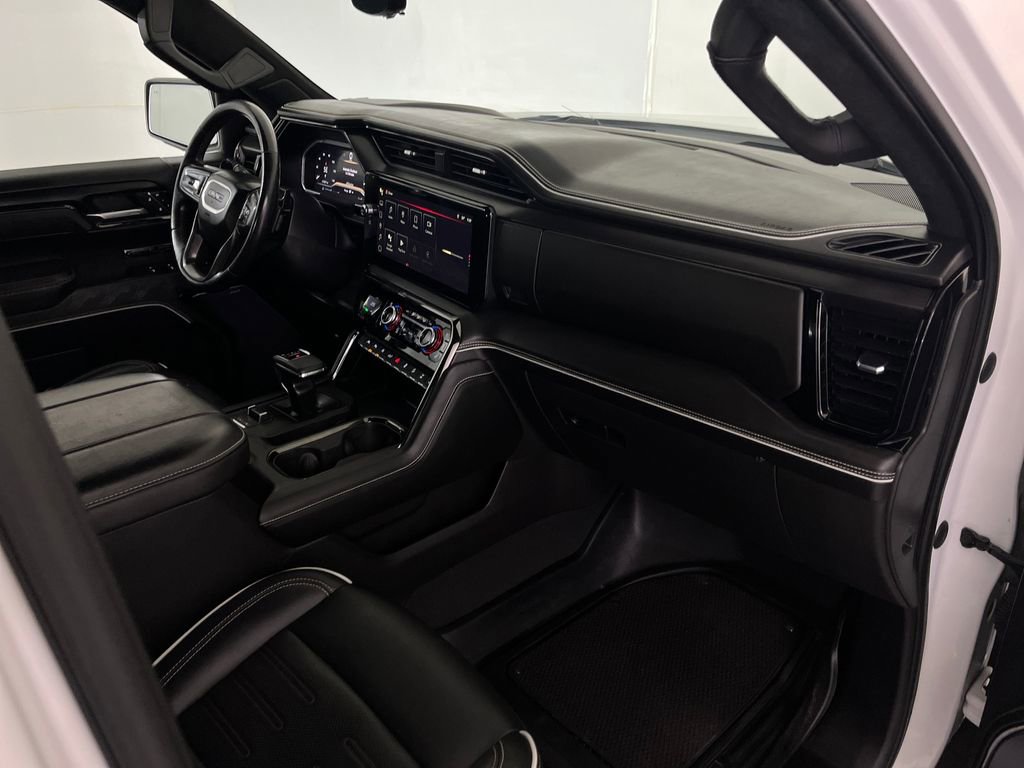 Used 2023 GMC Sierra 1500 AT4X AWD/4WD image 21