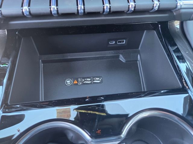 New 2026 GMC Yukon Elevation image 16