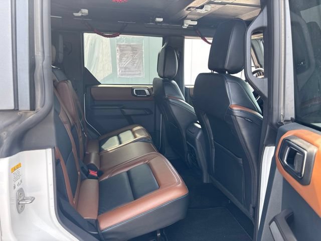 Used 2024 Ford Bronco Outer Banks AWD/4WD image 16