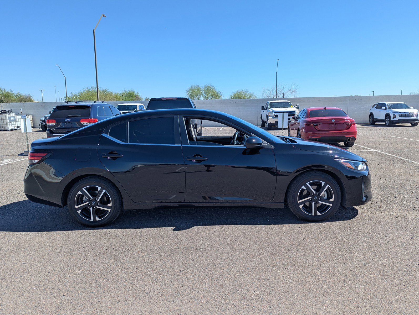 Used 2024 Nissan Sentra SV image 5