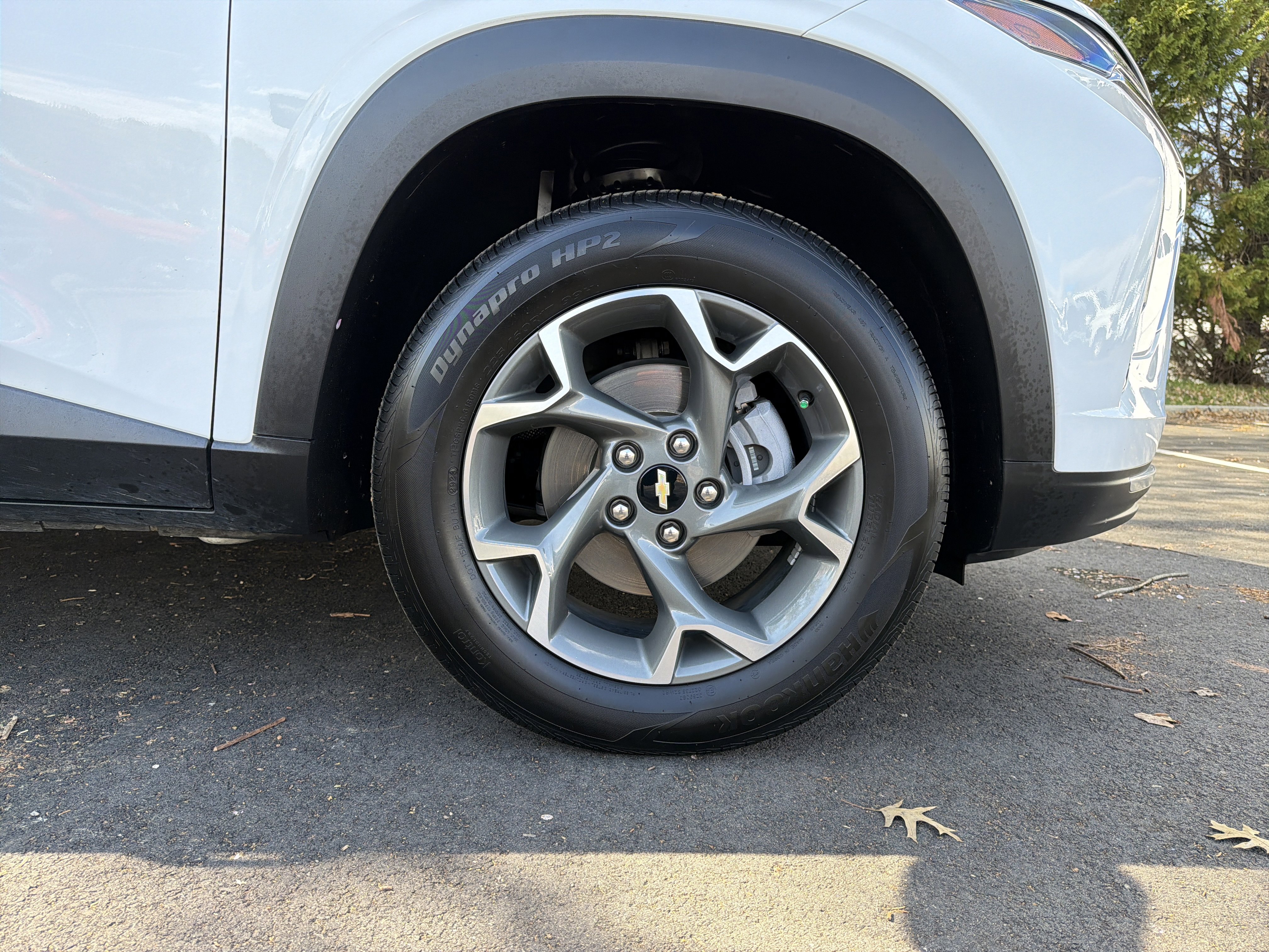 Used 2024 Chevrolet Trax LT w/ Driver Confidence Package image 13