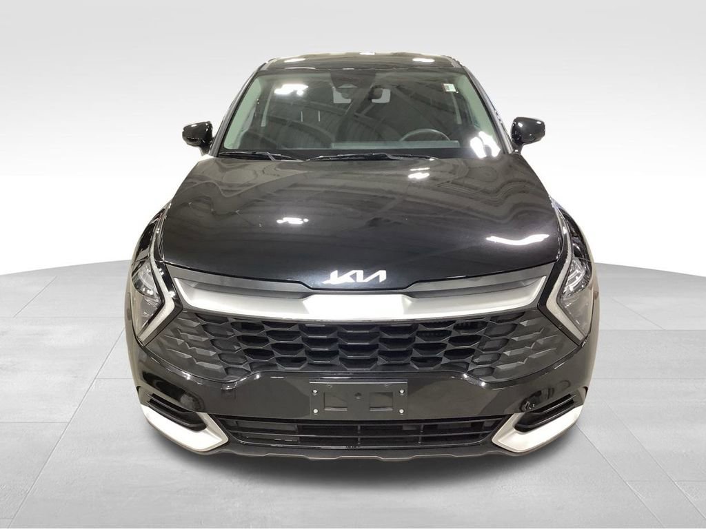 Certified 2023 Kia Sportage LX image 4