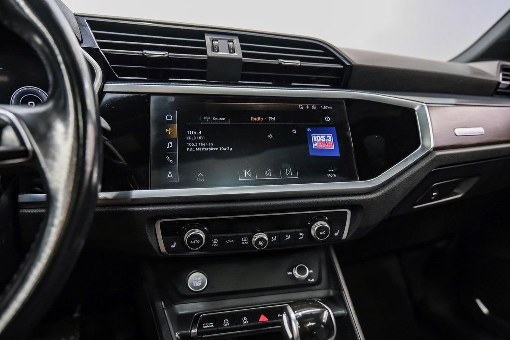 Used 2020 Audi Q3 2.0T Premium Plus w/ Premium Plus Package image 30