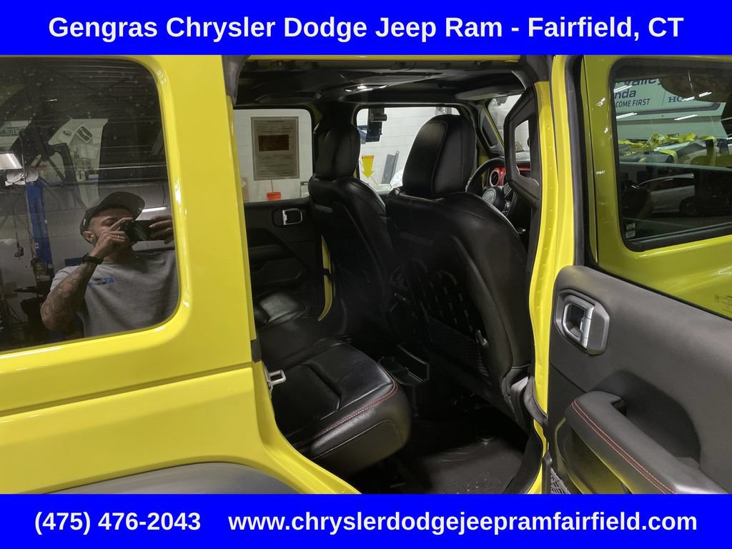 Used 2023 Jeep Wrangler Unlimited Rubicon w/ Cold Weather Group AWD/4WD image 20