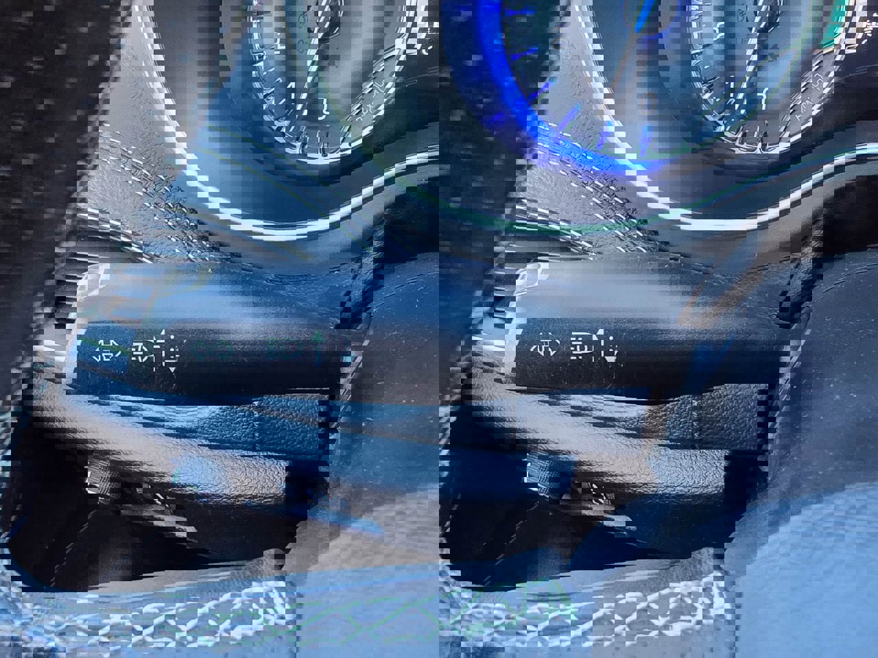 Used 2020 Chrysler Pacifica Limited w/ Quick Order Package 27H Red S image 21