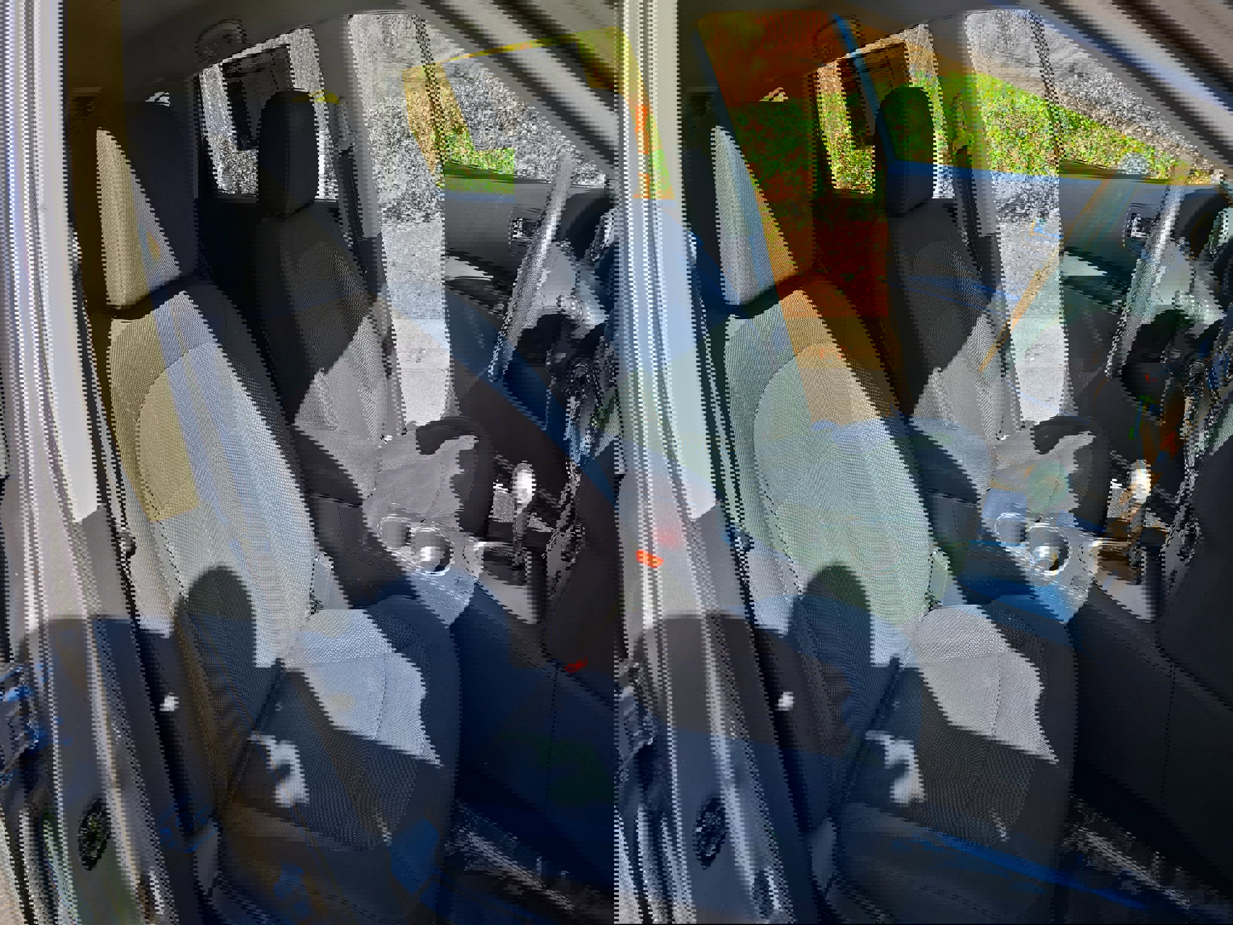 Used 2013 Nissan Rogue S w/ Special Edition Pkg image 10