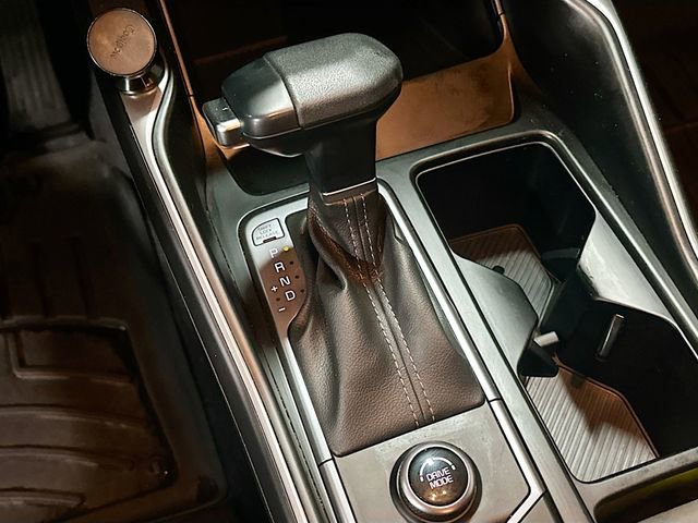 Used 2024 Kia Sorento LX image 17