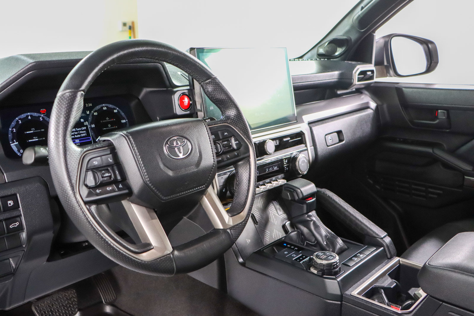 Used 2025 Toyota 4Runner TRD Off-Road Premium AWD/4WD image 23
