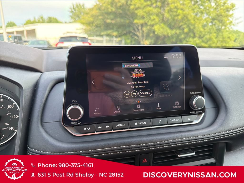 Certified 2023 Nissan Rogue SV FWD image 16