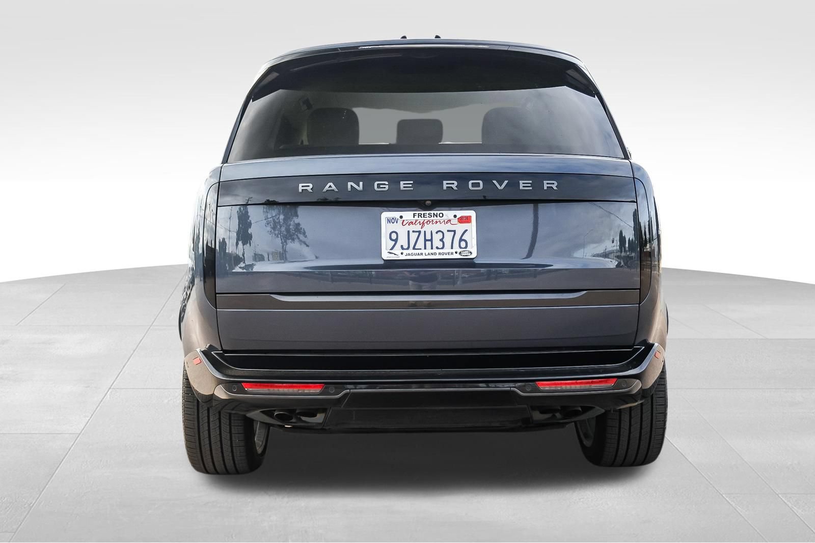 Certified 2024 Land Rover Range Rover SE AWD/4WD image 6
