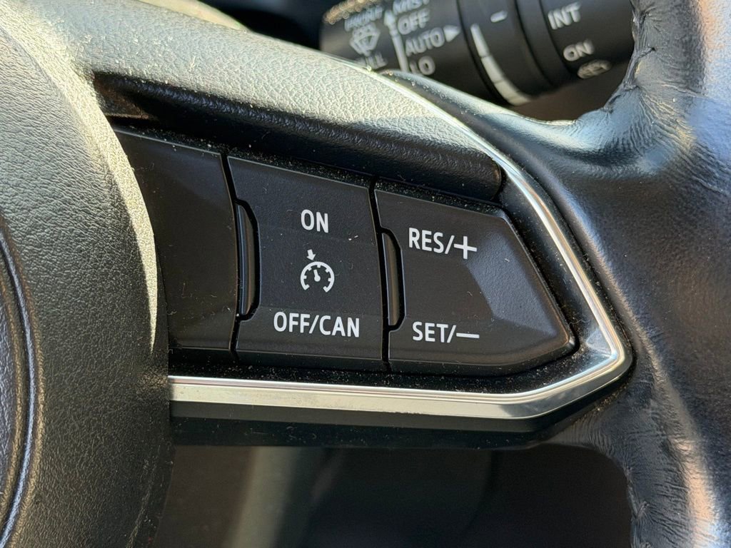 Used 2018 MAZDA MAZDA3 Grand Touring image 15