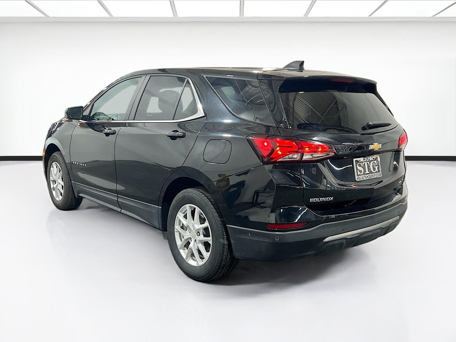 Used 2024 Chevrolet Equinox LT AWD/4WD image 6