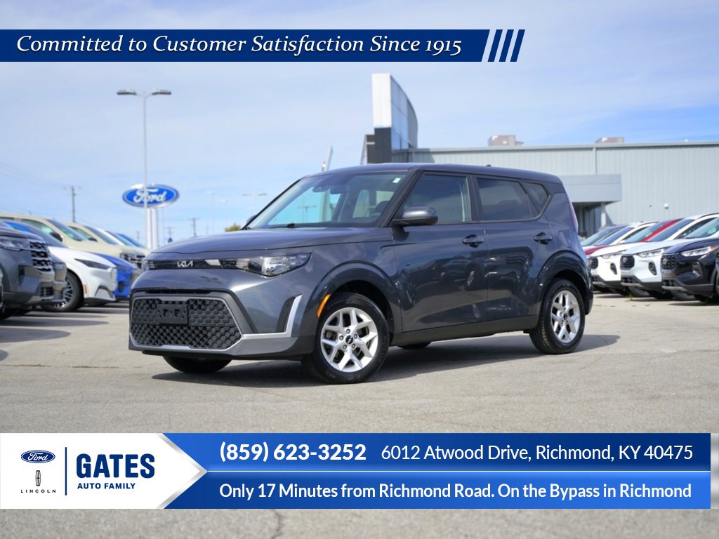 Used 2023 Kia Soul LX w/ Option Group 015 image 1