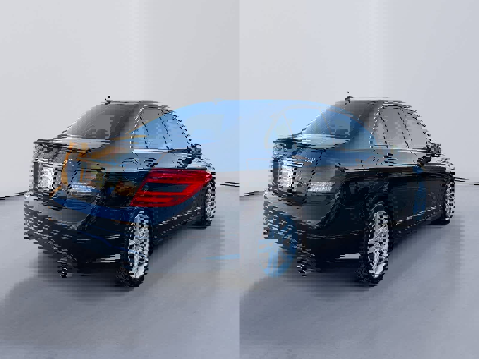 Used 2012 Mercedes-Benz C 300 C 300 Sport image 3