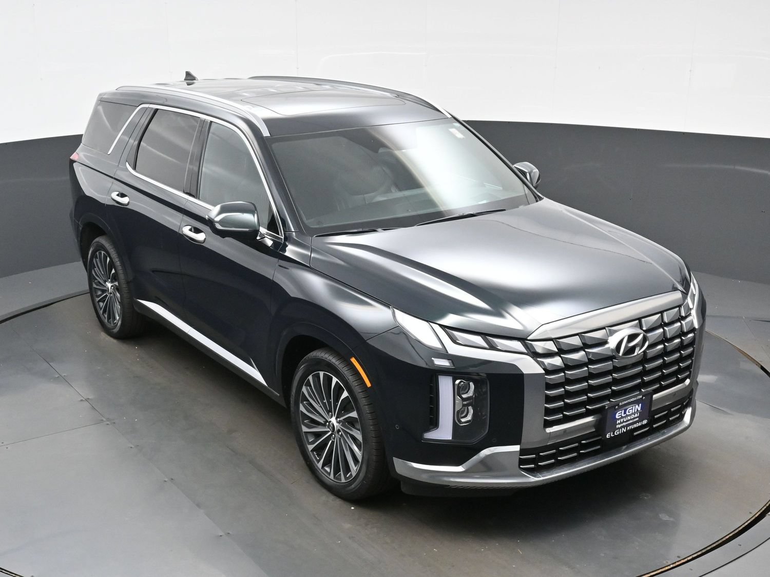 Certified 2023 Hyundai Palisade Calligraphy w/ Cargo Package AWD/4WD image 42