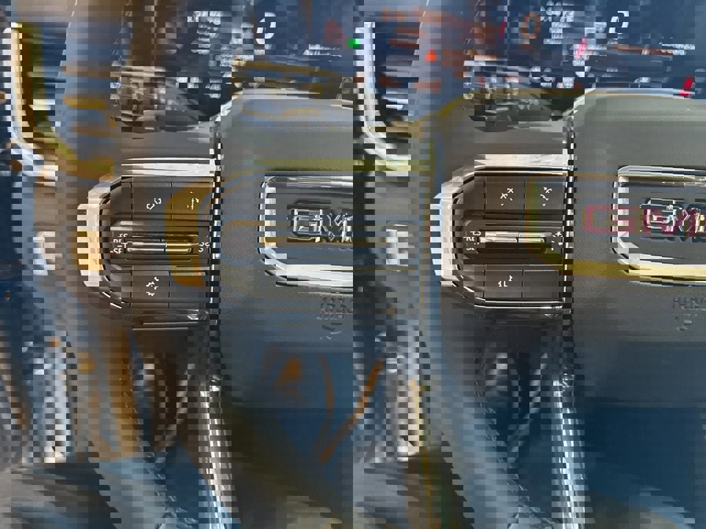 New 2026 GMC Terrain Elevation w/ Elevation Premium Package image 32