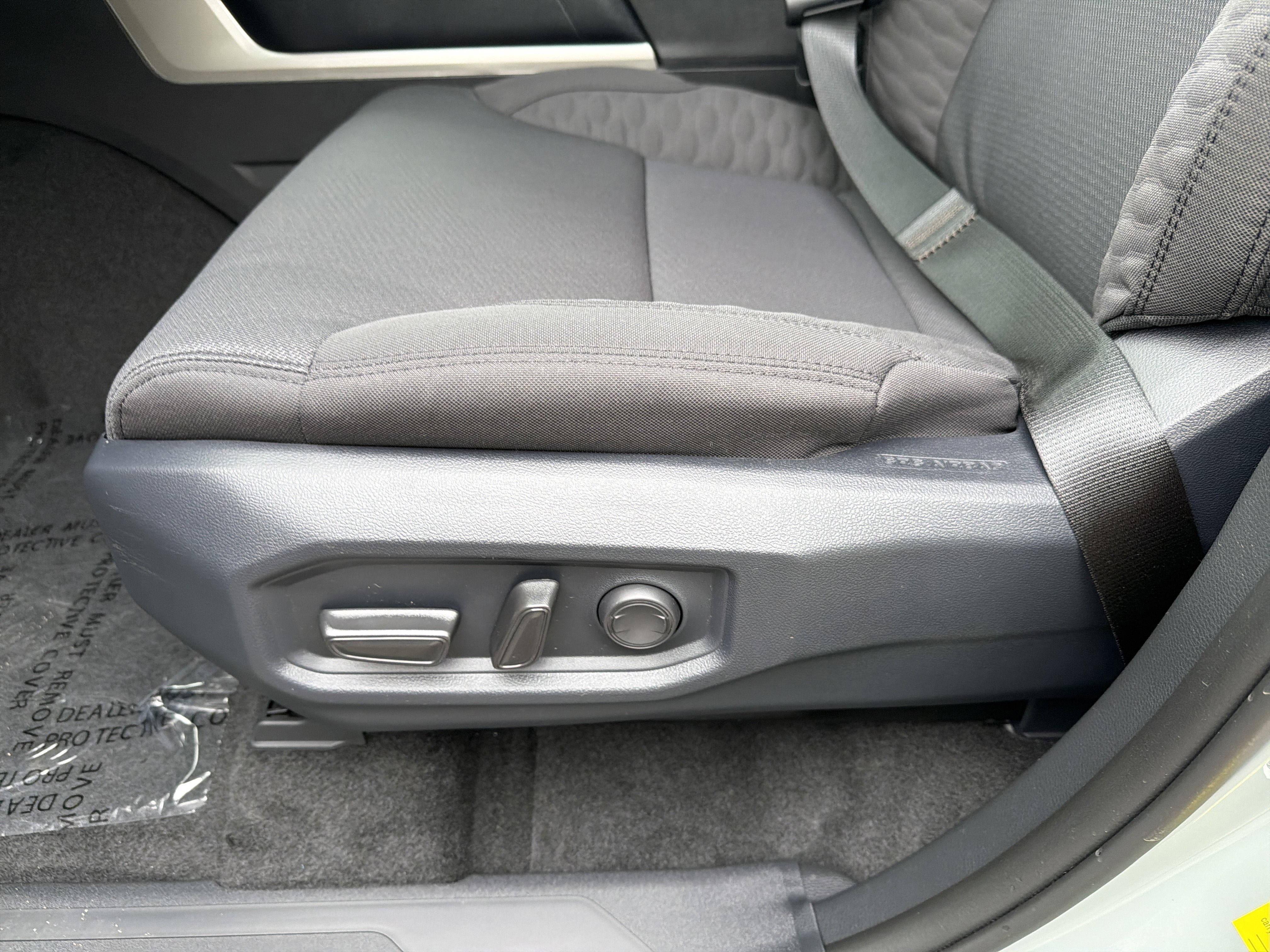 New 2026 Toyota Tundra SR5 AWD/4WD image 14